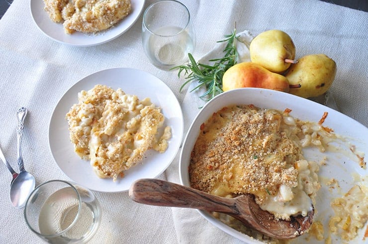 overhead shot of pear and gouda macaroni and cheese recipe