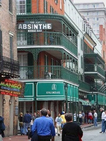 Downtown New Orleans Food and Cocktail heritage - an absinthe bar displayed