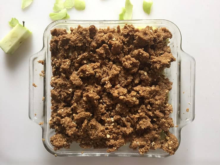 apple crisp before it goes into the oven